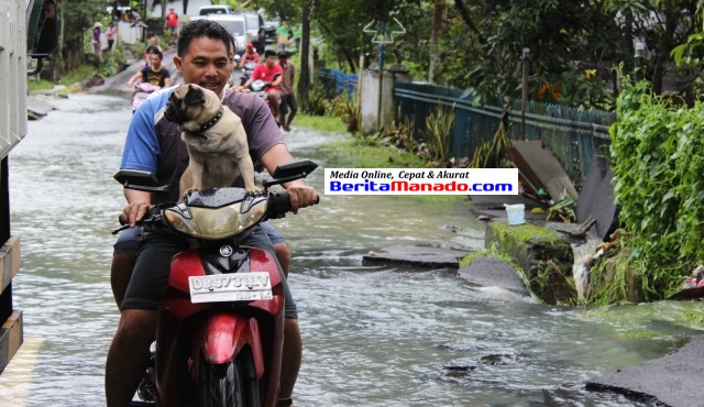Anjing dan banjir di Sawangan 2