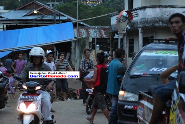 Bantuan korban bencana di Manado dari PD Klabat Minahasa Utara 6
