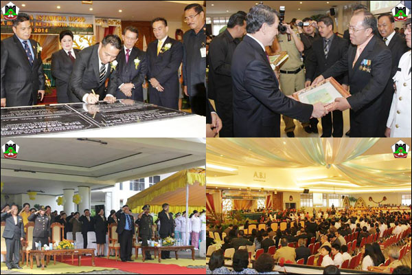 Pengresmian proyek dan pemberian penghargaan turut mewarnai peringatan HUT ke-11 Kota Tomohon.
