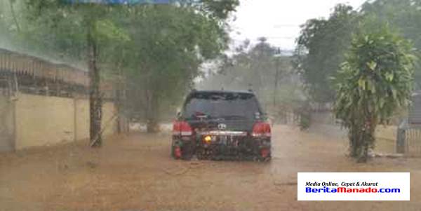 Mobil Gubernur Sarundajang