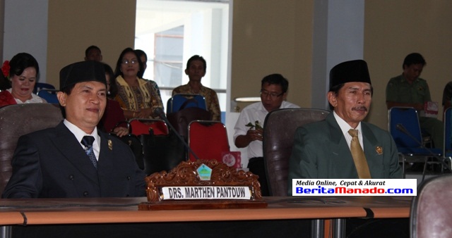 PAW Moningka dan Pantouw di DPRD Minut 8