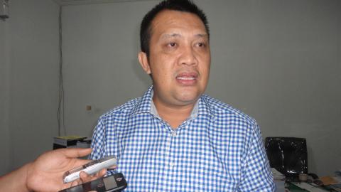 Ketua Fraksi Partai Demokrat Jhon Dumais (foto beritamanado)