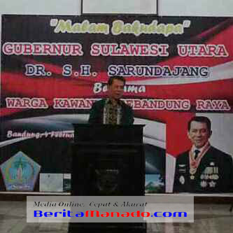 Gubernur Sulut S H Sarundajang (SHS)
