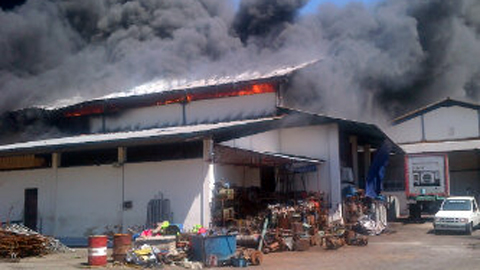 PT PJK Kota Bitung terbakar (foto ist)