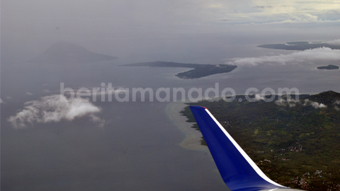 Pulau Bunaken dan MAnadi Tua (foto beritamanado) 