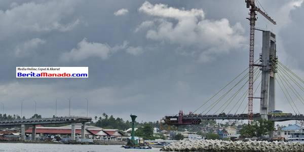 Jembatan Soekarno Februari 2014