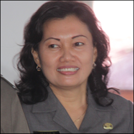 Jeane Bolang.