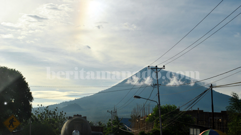 Gunung Klabat (foto beritamanado)