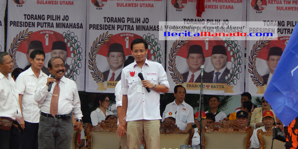 Fabian Sarundajang saat menjadi jurkam calon presiden Prabowo