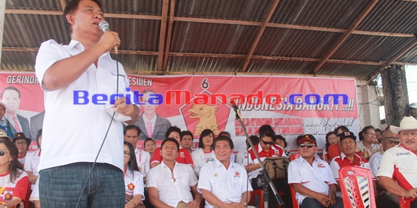 Man Rambitan (berdiri), Ketua Partai Gerindra Kabupaten Minahasa