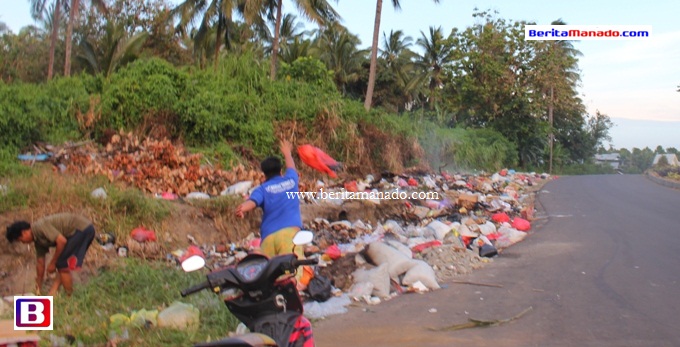 Tempat Sampah di Jalan SBY II Minut 1