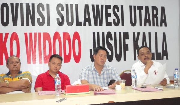 Konpers tim Jokowi-JK Sabtu sore (foto beritamanado)