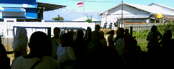 Aksi karyawan PT Marina Nusantara Selaras (foto ist)
