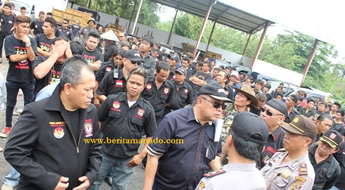 Brigade Manguni Indonesia Demo BPJN XI 2
