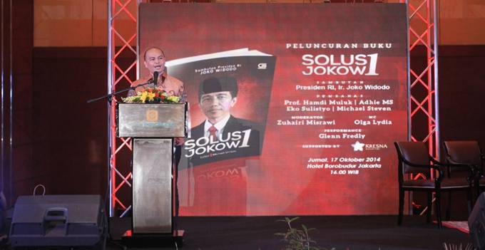 Michael Umbas, Penulis  Solusi Jokowi