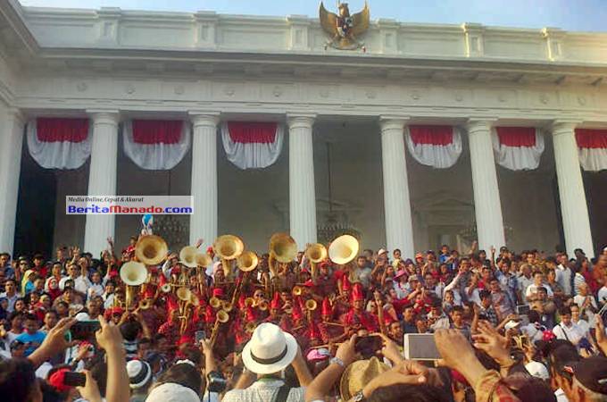 Musik Bambu Enepahembang di Istana Negara