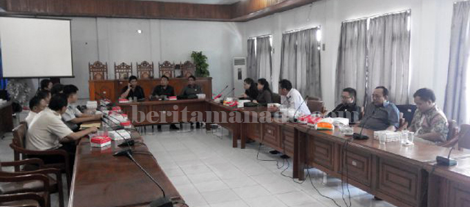 Rapat Kerja Pokja B DPRd Kota Bitung (foto beritamanado)