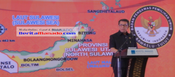 Gubernur Sulut DR S H Sarundajang