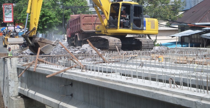 Pembangunan Jembatan Sario