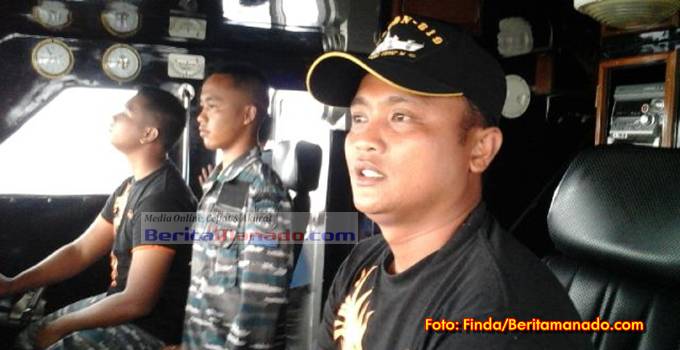 Kapten Laut (P) Ahyari Musli Akbar, Komandan KRI Tedong Naga