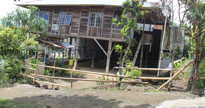 Kantor Lurah Kombos Timur Kecamatan Singkil