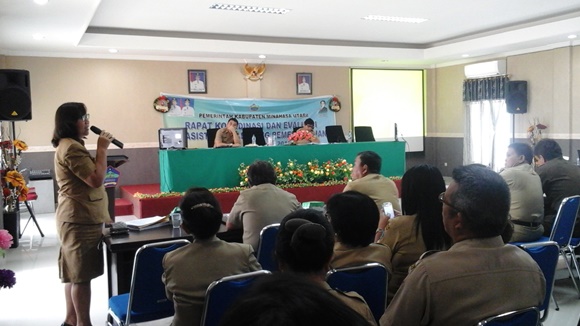 Rapat Koordinasi dan Evaluasi lingkup Keasistenan I Pemkab Minut. (foto: fine/BMC)