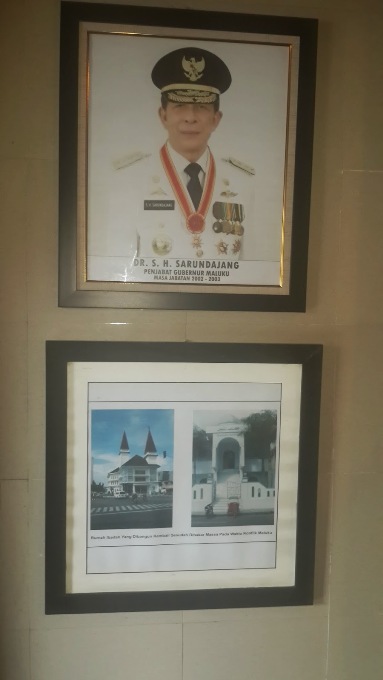 SHS kunjungi Monumen Gong Perdamaian di Ambon 4