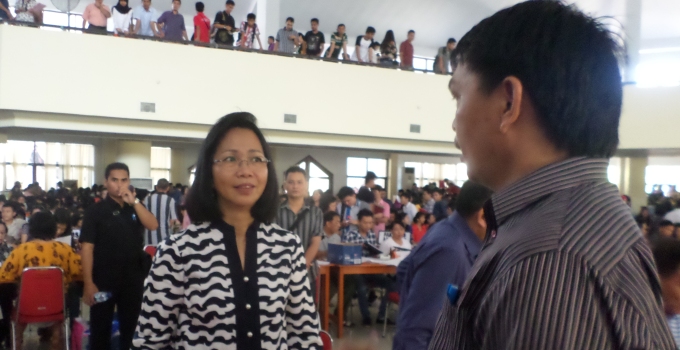 Rektor Unsrat Pantau Pendaftaran Ulang SNMPTN