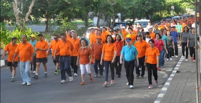 Jalan Sehat Fispol Unsrat