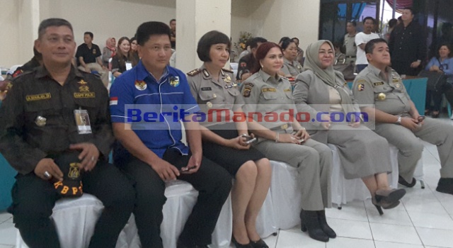 Vonnie Panambunan bersama penasehat KBPP Polri dan perwakilan GM FKPPI selaku peninjau.