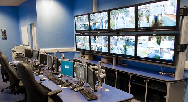 Control Room CCTV (ilustrasi)