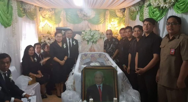 Jajaran aspri Wabup Joppi Lengkong turut berduka.