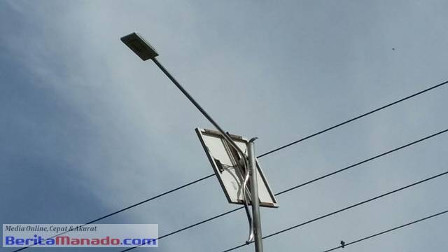 Lampu Solar Cell di Desa Matani