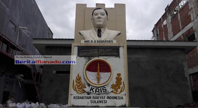 Monumen Mr AA Maramis di Paniki, Mapanget.