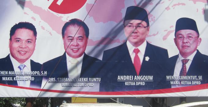 Penampilan foto baliho 4 pimpinan DPRD Sulut sebelumnya