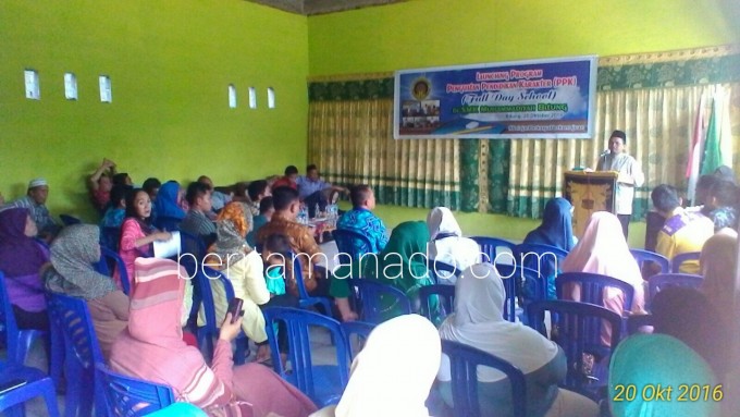 Launching full day school SMK Muhammadiyah Kota Bitung