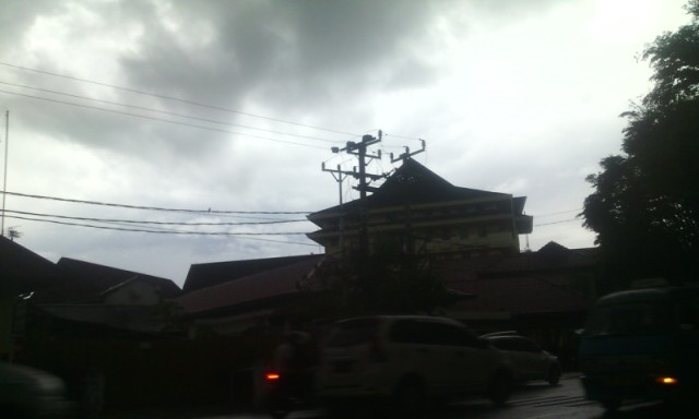 Cuaca di Kota Manado satu jam yang lalu.(Foto:cilobmc)