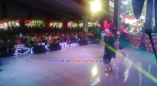 Tari Pisok, salah satu penampilan memukau dalam acara pencanangan Visit Pesona Minahasa 2017