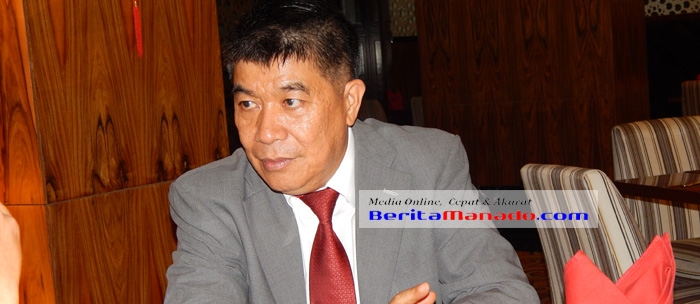 Kepala Dinas Pendidikan Daerah (Dikda) Sulut Asiano G Kawatu