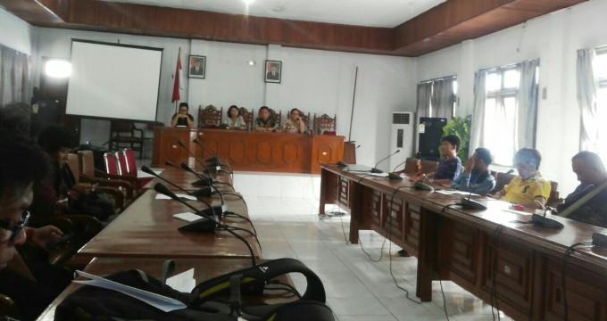 Pertemuan dengan Sekretaris DPRD dan Pers Kota Bitung