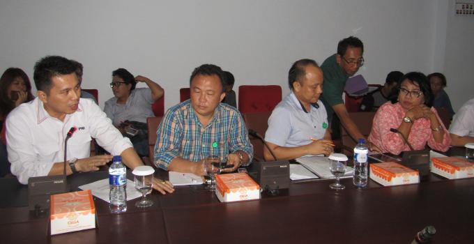 dr Enrico Rawung rapat bersama Komisi 4 DPRD Sulut