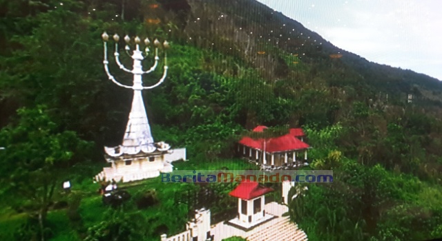 Monumen Kaki Dian, terletak di Kaki Gunung Klabat, sebagai salah satu objek wisata di Minut. 
