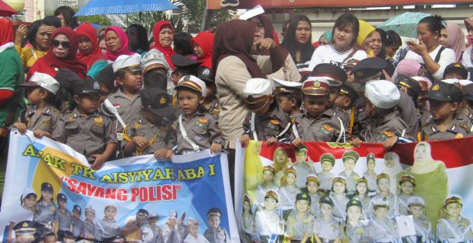Polisi cilik