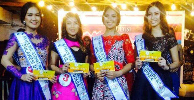 Empat orang wakil Miss Internet Indonesia 2017
