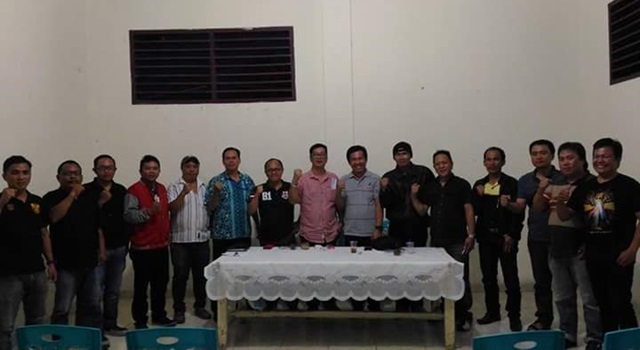 Lucky Senduk bersama jajaran Legium Cristum Kabupaten Minahasa