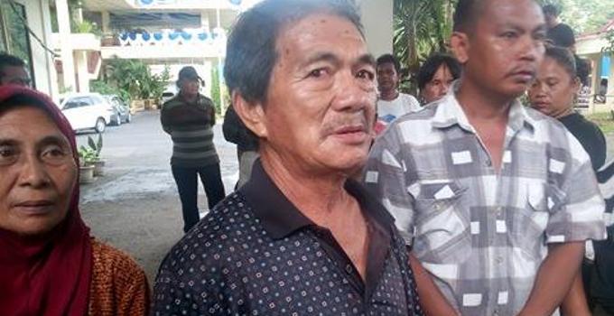 Warga datang mengadu ke DPRD Manado