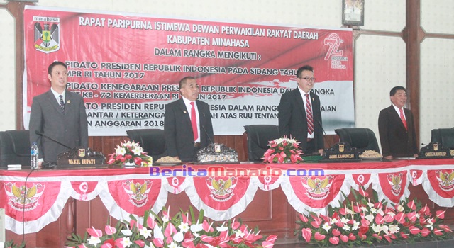 Pimpinan DPRD dan Pemkab Minahasa saat pembukaan Rapat Paripurna Istimewa