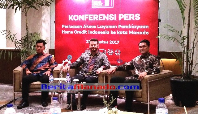 Konfrensi Pers Home Credit Indonesia