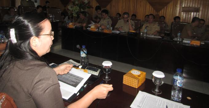 NETTY PANTOW di hearing gabungan komisi bersama PT KKI