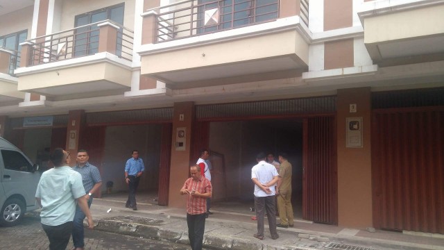 Gedung sementara DPRD Manado di Kawasan Megamas.